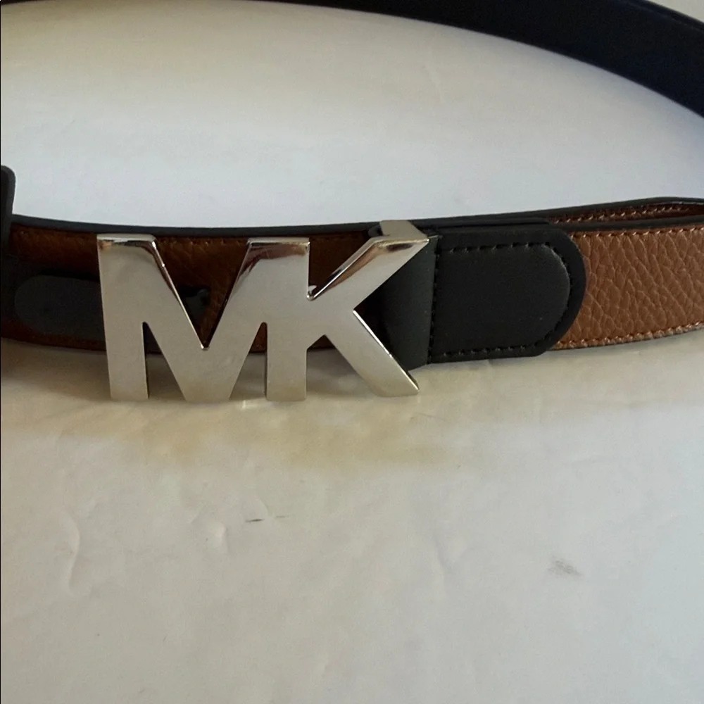 New Michael Kors Men’s MK Design Belt - Picture 6 of 6